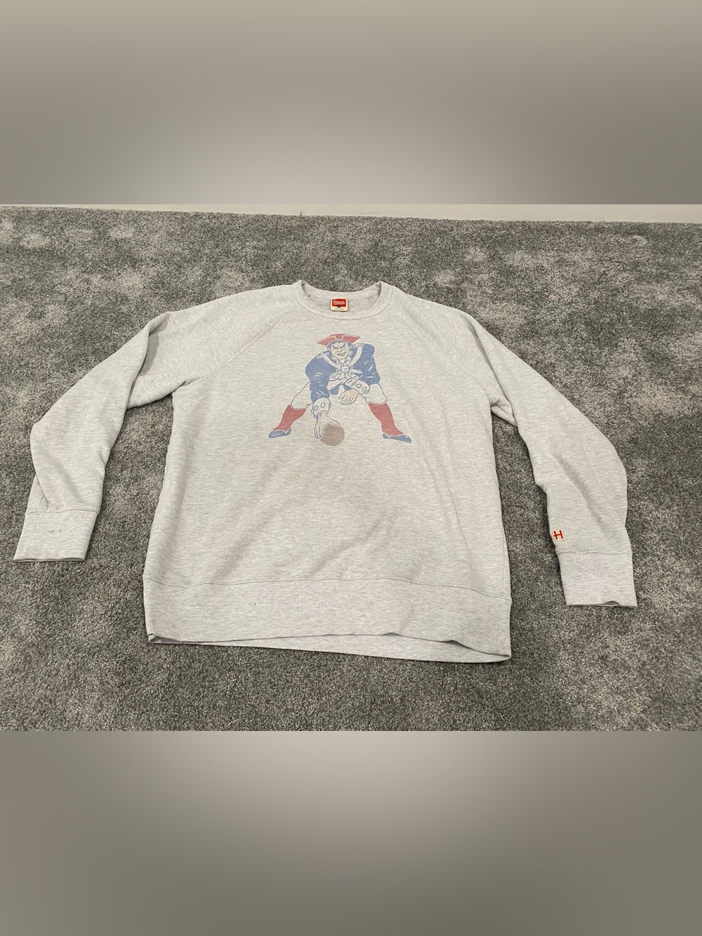 HOMAGE New England Patriots Vintage Logo Sweater Crew Neck Gray Mens XL
